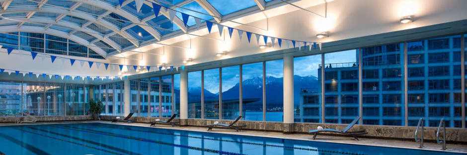 Independent hotels auberge vancouver auberge pool 1024x576 ali yesilyurt bu9urd