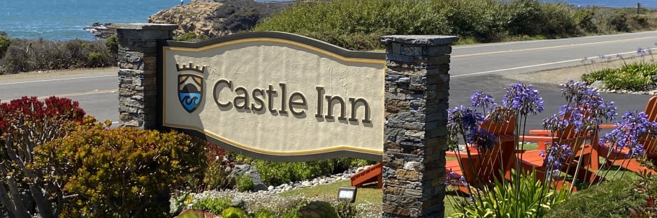 Independent hotels castle inn castle sign pkla2r