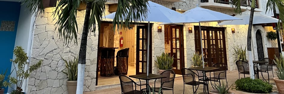 Independent hotels flamingo hotel img 9621 thomas fryer qfcj3r