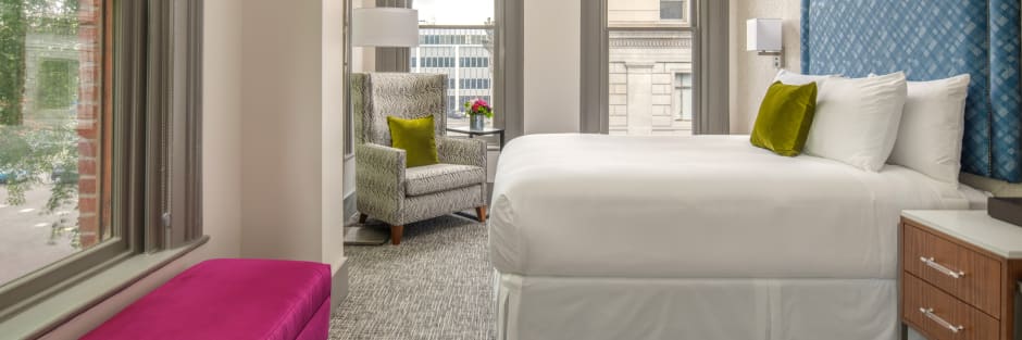 Independent hotels harlow 00 amenities 02 qjsvit