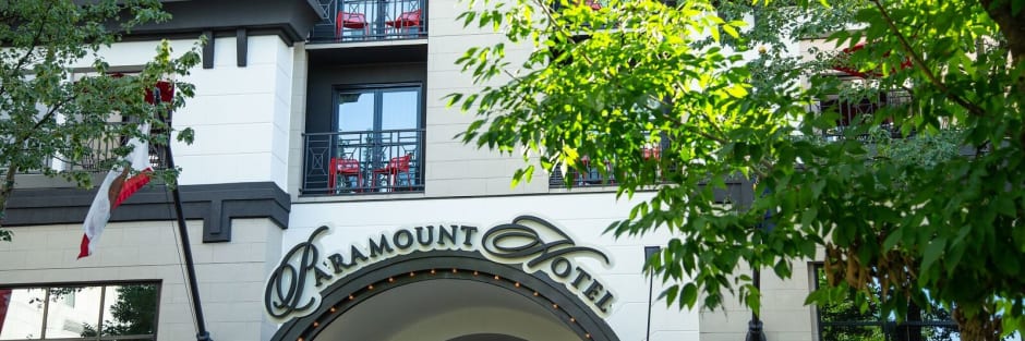 Independent hotels paramount portland 00 gallery image 2 y8pm63