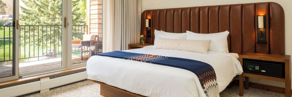 Independent hotels rock creek resort 00 amenities 02 d2sp2r