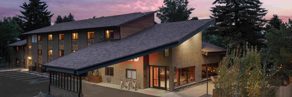 Independent hotels wandering buffalo 00 amenities 01 btmyoo