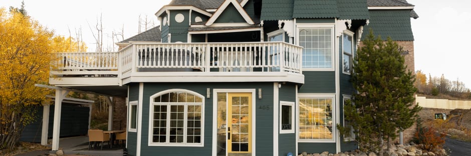 Independent hotels winter park chateau wpc architecture details 1 tgxfva