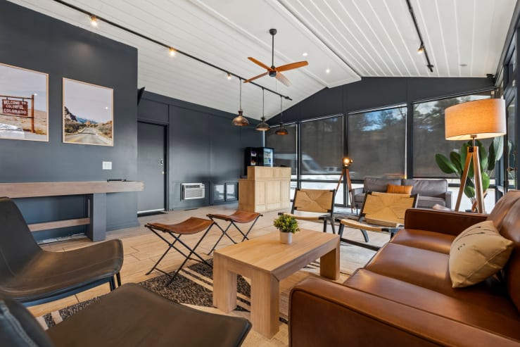 Independent hotels adventure inn durango 00 gallery image 1 z1wumg