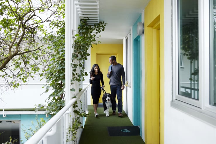 Independent hotels burrard hotel the burrard life style 0815 darren simpson yclx0j