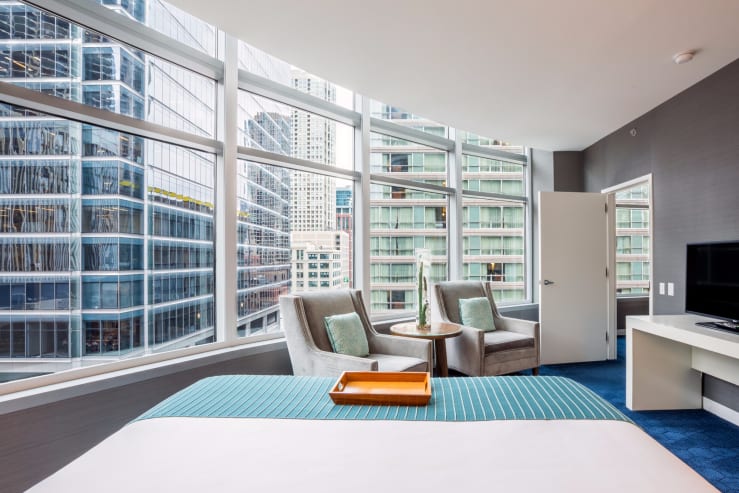 Independent hotels kinzie hotel 00 gallery image 1 axytfz
