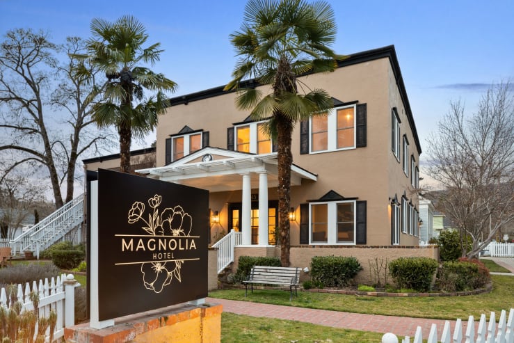 Independent hotels magnolia hotel outside of hotel nikki bale 1 azcvit