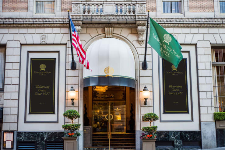 Independent hotels mayflower park hotel 00 gallery image 9k rp1w8r