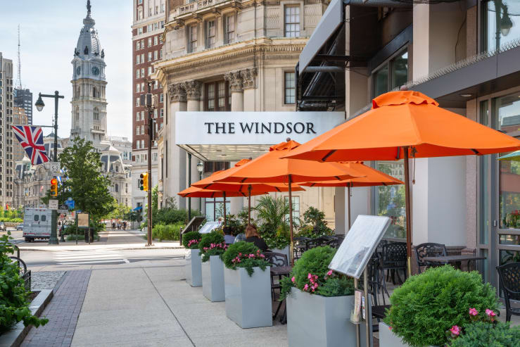 Independent hotels windsor suites 00 gallery image 1 wbxnnd